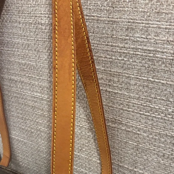 Louis Vuitton Brown Monogram Canvas Tote with Tan Leather Trim - Picture 2 of 10